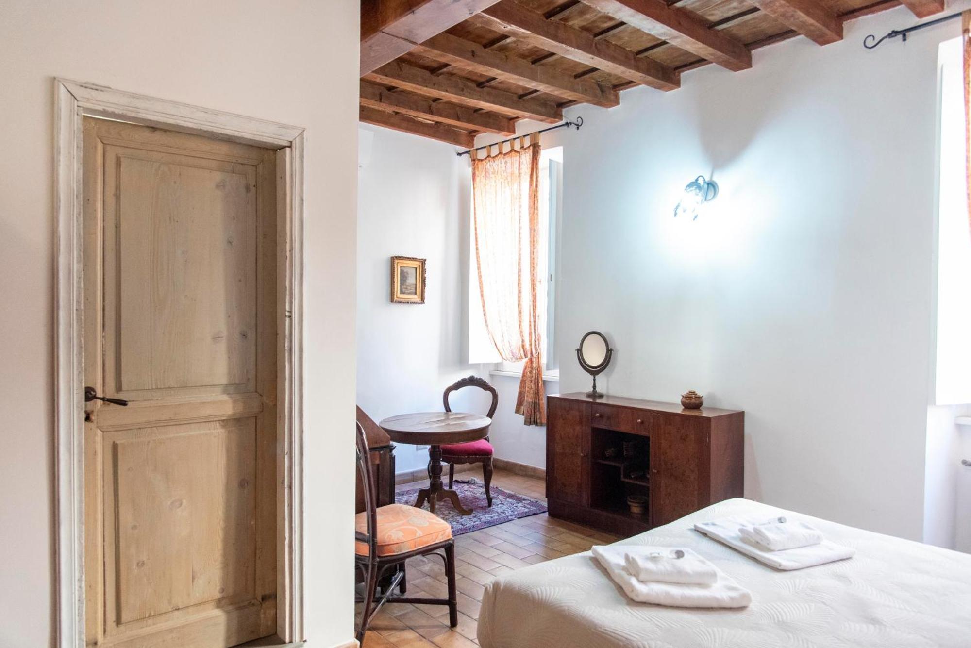 Appartamento Monti Bespoke Roma Esterno foto